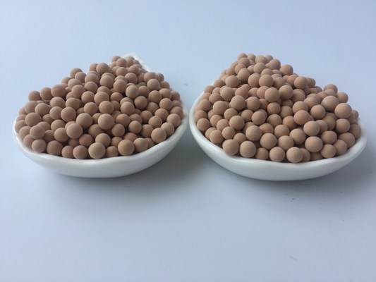 ποιότητας  13X Molecular Sieve Desiccant PH Value 6-8 Particle Size 3.0mm -5.0mm Εργοστάσιο