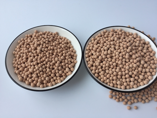 ποιότητας  Spheric 4A Molecular Sieve Desiccant For Humidity Control High Adsorption Εργοστάσιο