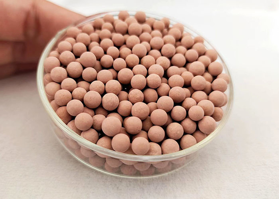 Κοκκώδες Zeolite ψυκτικών ουσιών Desiccant μοριακό προσροφητικό κόσκινων για τα λιπαντικά XH 7